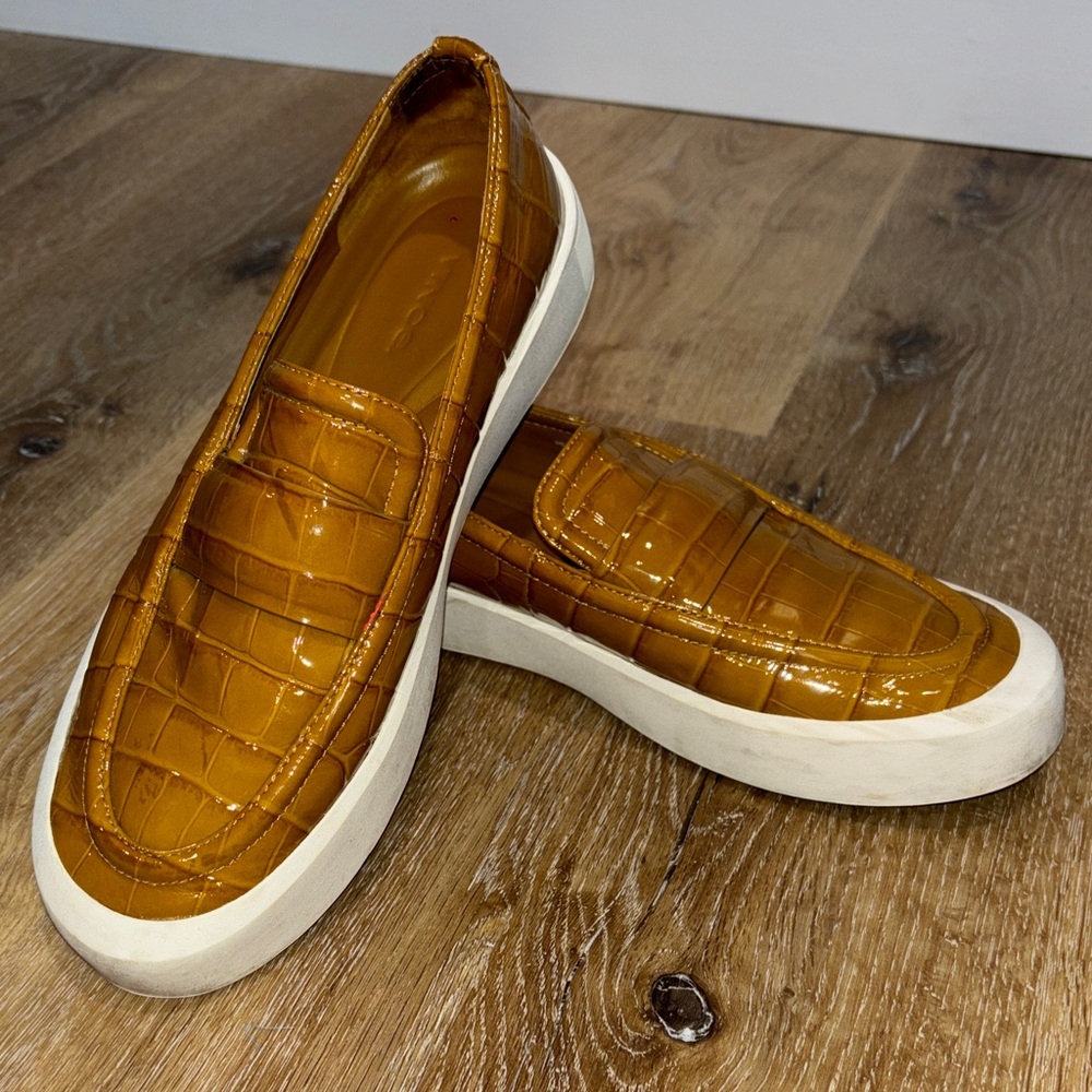 Vince Women's Croc-Embossed Penny Loafers - Caramel